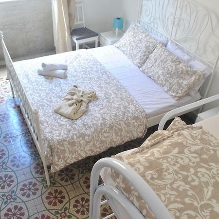 Sunrise Hostel & Rooms Palermo Ngoại thất bức ảnh