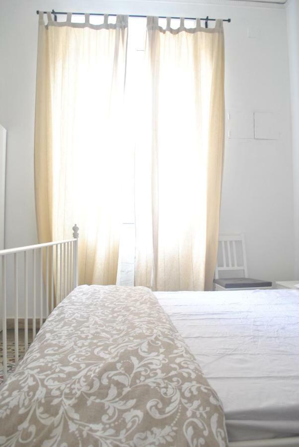 Sunrise Hostel & Rooms Palermo Ngoại thất bức ảnh