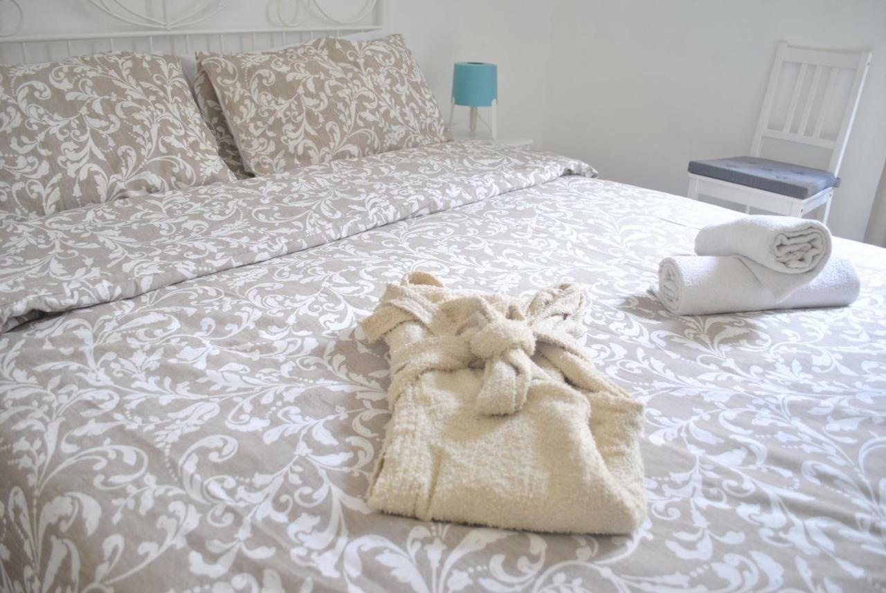 Sunrise Hostel & Rooms Palermo Ngoại thất bức ảnh