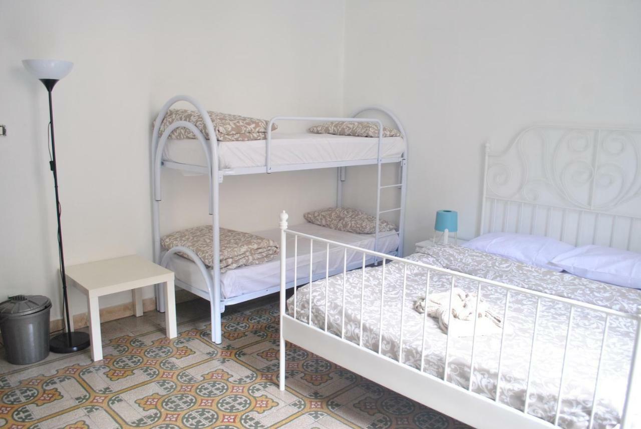 Sunrise Hostel & Rooms Palermo Ngoại thất bức ảnh