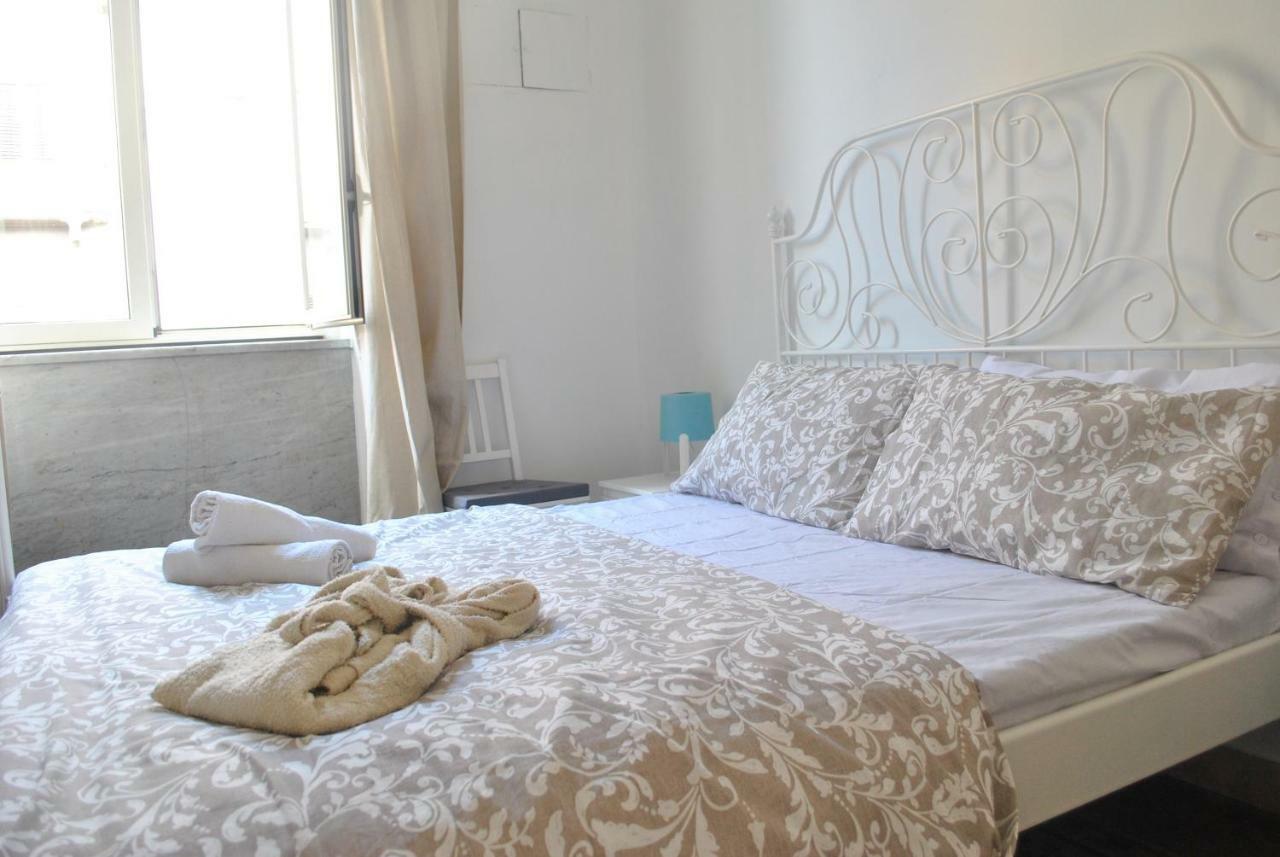 Sunrise Hostel & Rooms Palermo Ngoại thất bức ảnh