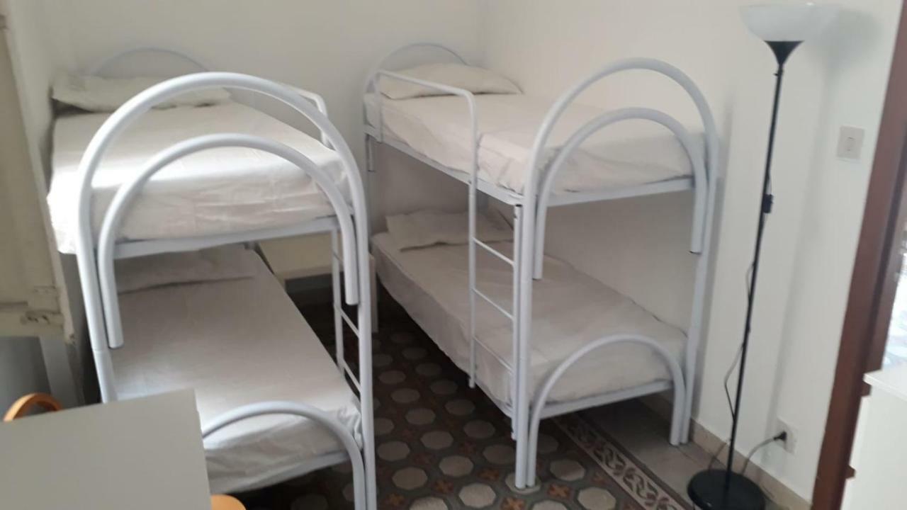 Sunrise Hostel & Rooms Palermo Ngoại thất bức ảnh